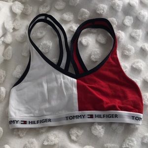 tommy hilfiger sports bra